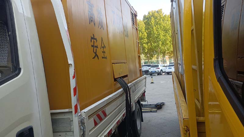 平舆如何判断柴油发电机组和UPS电源的切换时间是否符合要求？